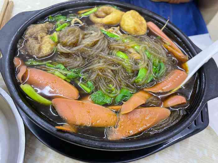 小黑皮砂锅(和会街店)-"「三鲜砂锅」「火腿肠砂锅」粉丝会吸汤 吃.