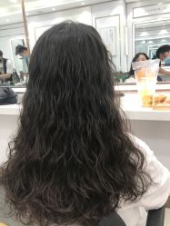 -镁连社·美联社