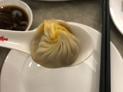 蟹粉小笼包-鼎泰丰(国贸商城店)