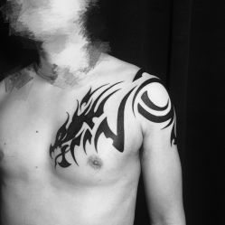 -墨無界刺青TATTOO