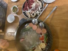 -小志家.鲜牦牛肉牛杂火锅野生菌汤锅
