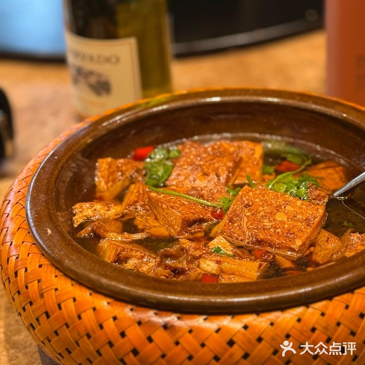 有烟火地方的“家宴”每道菜都是“原生态”的美味