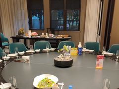 -忆江南·临江鱼馆