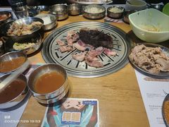 -老炉家木炭烤肉(长江国际店)