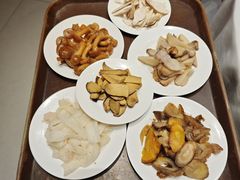 -天宜隆蘑菇宴火锅(石景山旗舰店)