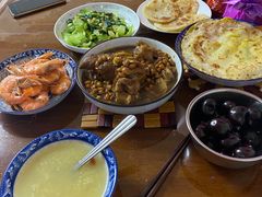 -爱月宝月嫂·育儿嫂(哈尔滨总店)