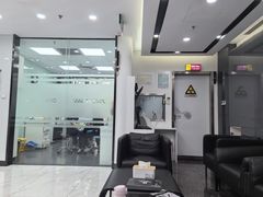 -马泷齿科·皓康门诊(尚都SOHO店)