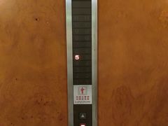 -汇泉王朝大饭店