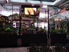 -查特花园美食广场(西单大悦城店)