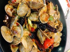 铁板花甲-靓靓蒸虾(中山公园店)