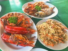 -Green Lobster Waskaduwa Seafood Restaurant