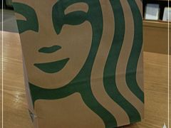 -星巴克(青岛佳世客店)