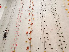 -重庆际华园室内极限运动中心