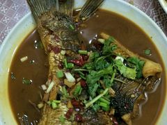 -天乐农家鱼头王(天目湖店)