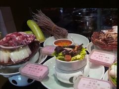 -浩运·海鲜青岛菜·海胆水饺(石老人店)
