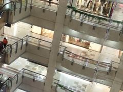 -百荣世贸商城