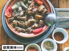 -阿婆情腊排骨火锅(金虹路店)