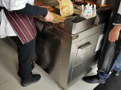 -海燕家人灌蛋饼(凤凰街店)