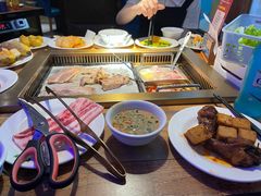 -蒙肥羊·酸汤潮牛·鲜牛肉火锅烤肉自助(岗顶店)