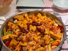 -黄记煌三汁焖锅(新佳丽江汉路店)