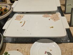 -大中华希尔顿酒店-念自助餐·嗨啤·小龙虾