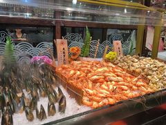 -四海一家自助餐(益田假日广场店)