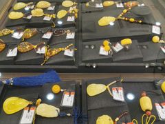 -华夏典当行(龙德广场店)