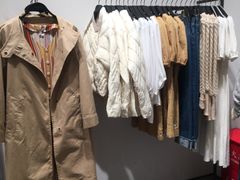 -URBAN REVIVO(上海中庚漫游城店)