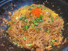 -阿瓦山寨·湘菜现炒·剁椒鱼头王(咸阳总店)