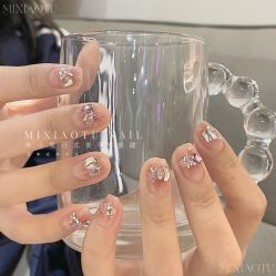 -米小兔美甲美睫