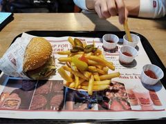 -The Habit Burger Grill 哈比特汉堡(复兴soho店)