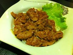 好像是牛里脊饭-花腰餐吧Bistro烧烤 傣味(传媒大学店)