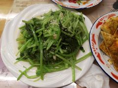 -老钟家烤羊排·敦伊阁清真餐厅胡羊焖饼