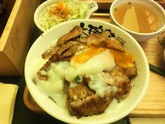 -熊吞·大碗丼烧肉饭(济宁万达广场店)