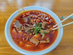 -正宗向东街新化特色牛肉粉馆(一中店)