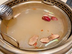 松茸汤底-余欢领鲜火锅(新街口店)