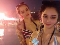 -欢乐水魔方水世界