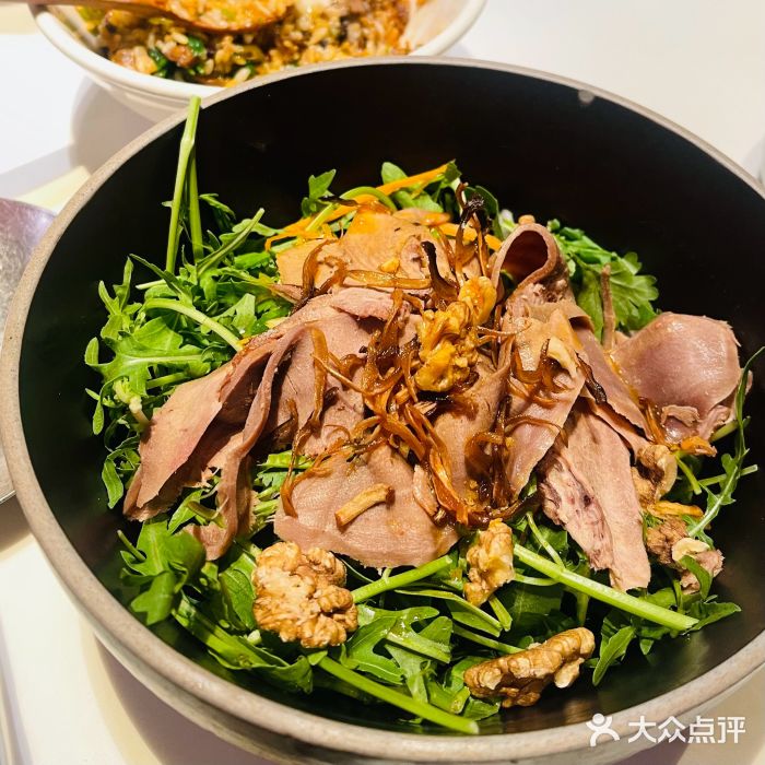 胡麻(静安嘉里店)芝麻菜拌猪舌图片