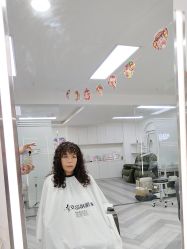 -米娜护肤造型