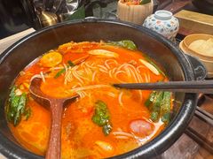 -银米·云南传统过桥米线(双廊黑金冠店)