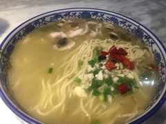 -轻捞慢起面馆(新世界百货店)