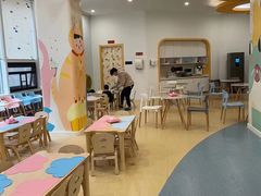 -戊辰亲子游泳俱乐部