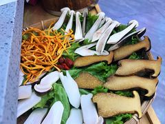 -阿婆情腊排骨火锅(金虹路店)