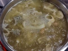 -阿婆东山羊肉店(鸿港海鲜批发市场店)