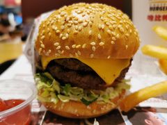-The Habit Burger Grill 哈比特汉堡(爱琴海店)
