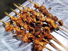 羊肉串-老红桥炸灌肠牛肚锅烧烤(定福庄店)