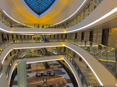 -上海滴水湖皇冠假日酒店