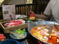 -湊湊火锅·茶憩(上海合生汇店)