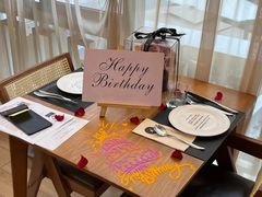 -Mark&Mars Restaurant