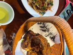 -魏铭鱼头捞饭(晋阳路店)